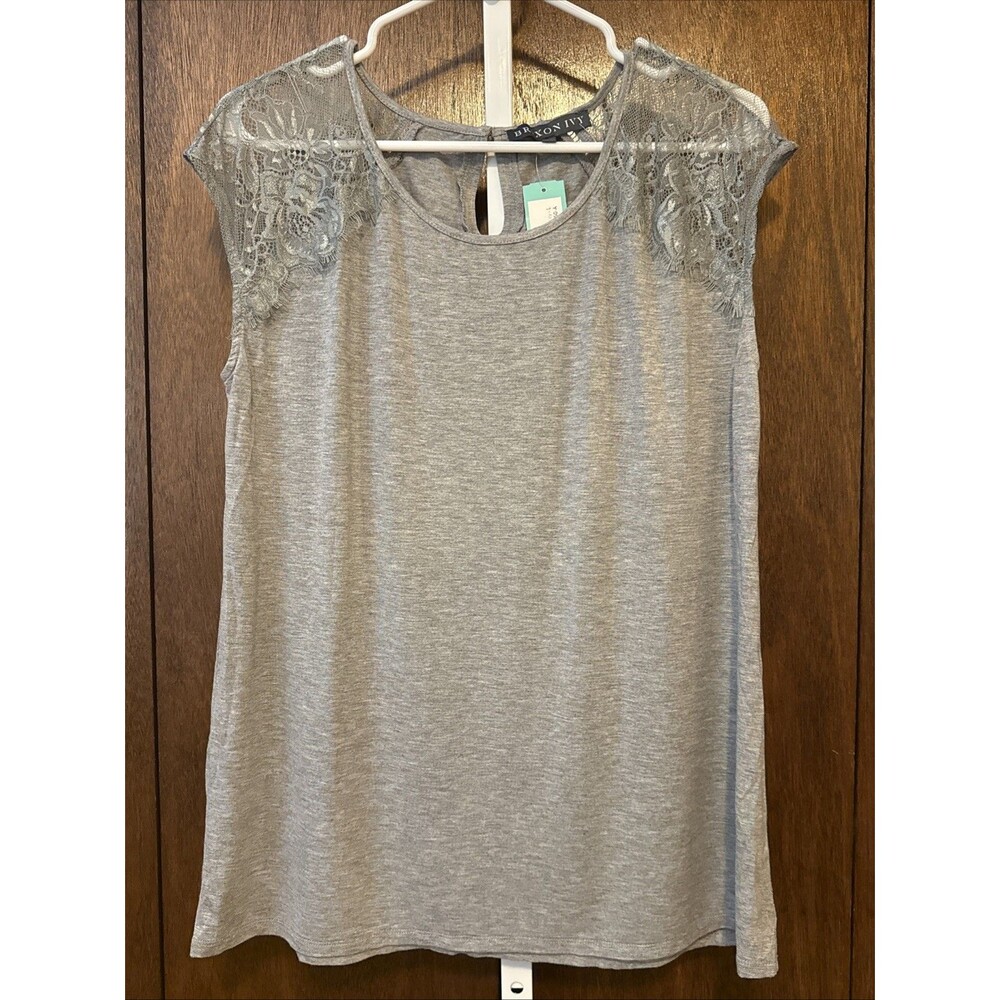 Brixon Ivy Womens Jersey Top W/Gray Lace Shoulders W Keyhole In Back